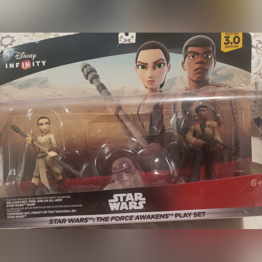 Disney Infinity 3.0 Edition Star Wars The Force Awakens Play Set Finn/Rey New